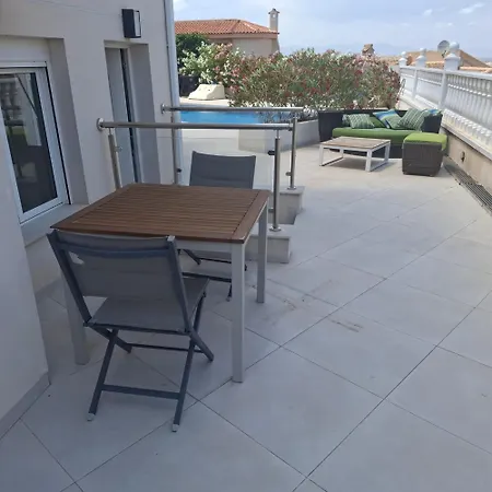 Apartment De La Luna
